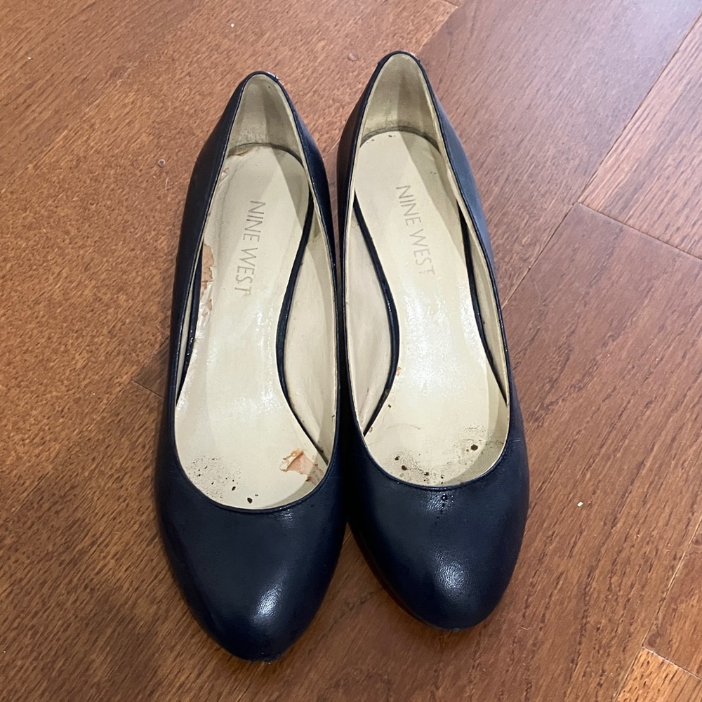 Nine West Navy Blue Leather Heels